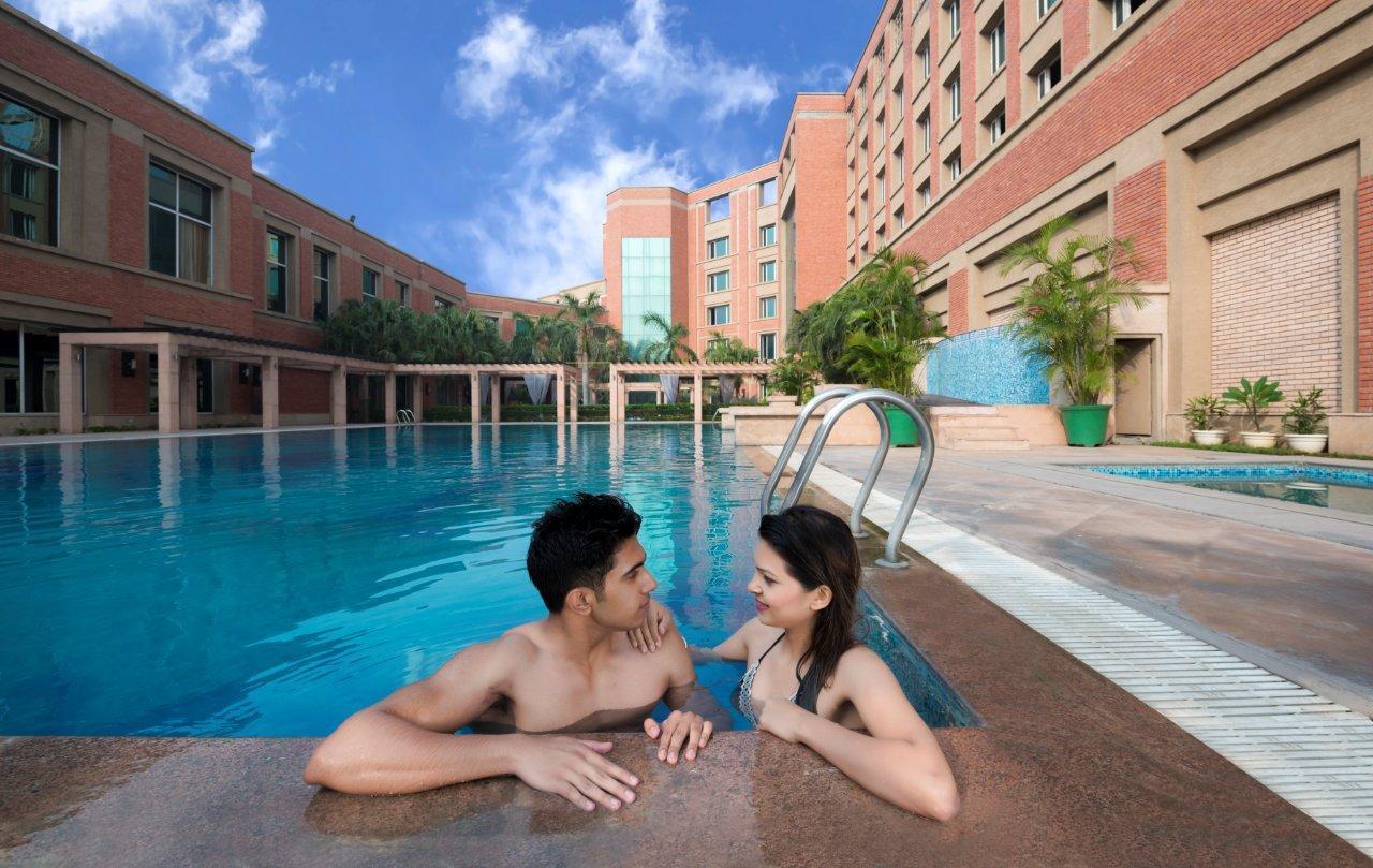 Nirvana Luxury Hotel L Ludhiana Buitenkant foto