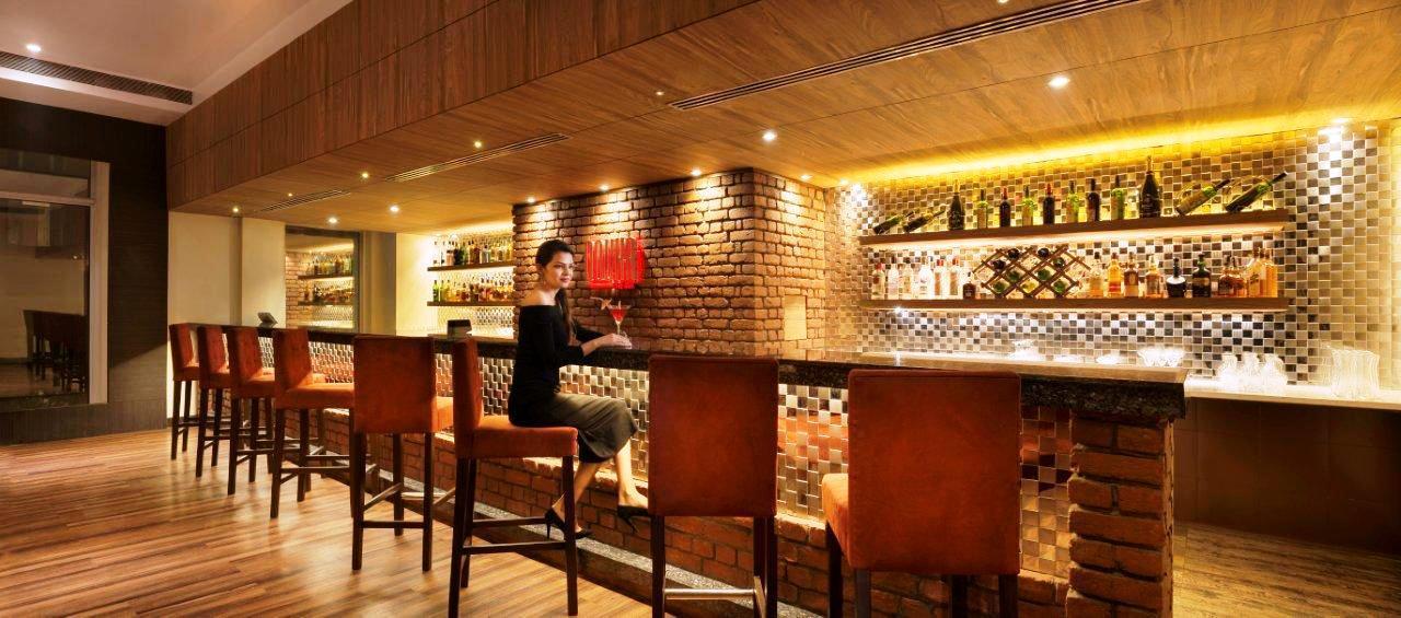 Nirvana Luxury Hotel L Ludhiana Buitenkant foto